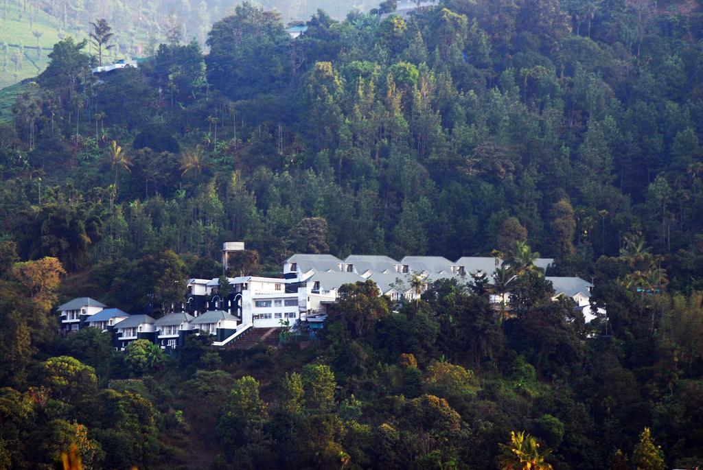 Munnar Tea Hills Resort - Mthr Bagian luar foto