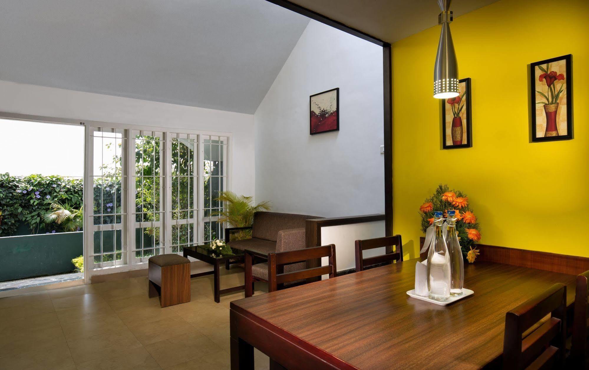 Munnar Tea Hills Resort - Mthr Bagian luar foto